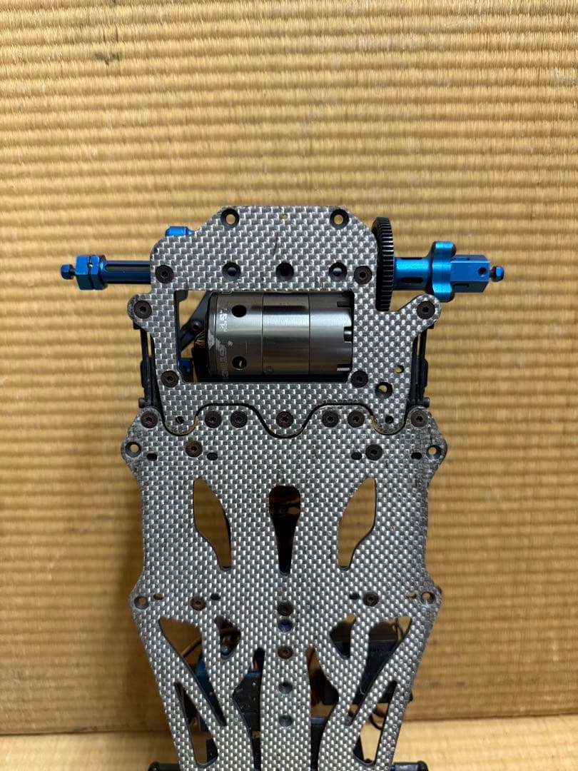 ヨコモGT500 ver.2 SSG仕様　シャーシ