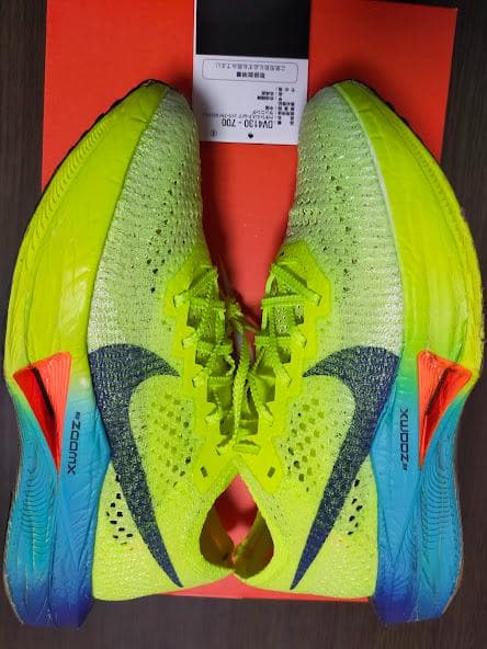 NIKEナイキ ヴェイパーフライ 3VaporFly3ランニングシューズマラソン