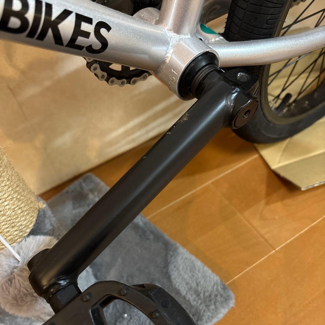 ARESBIKS APLUS 引き取り限定