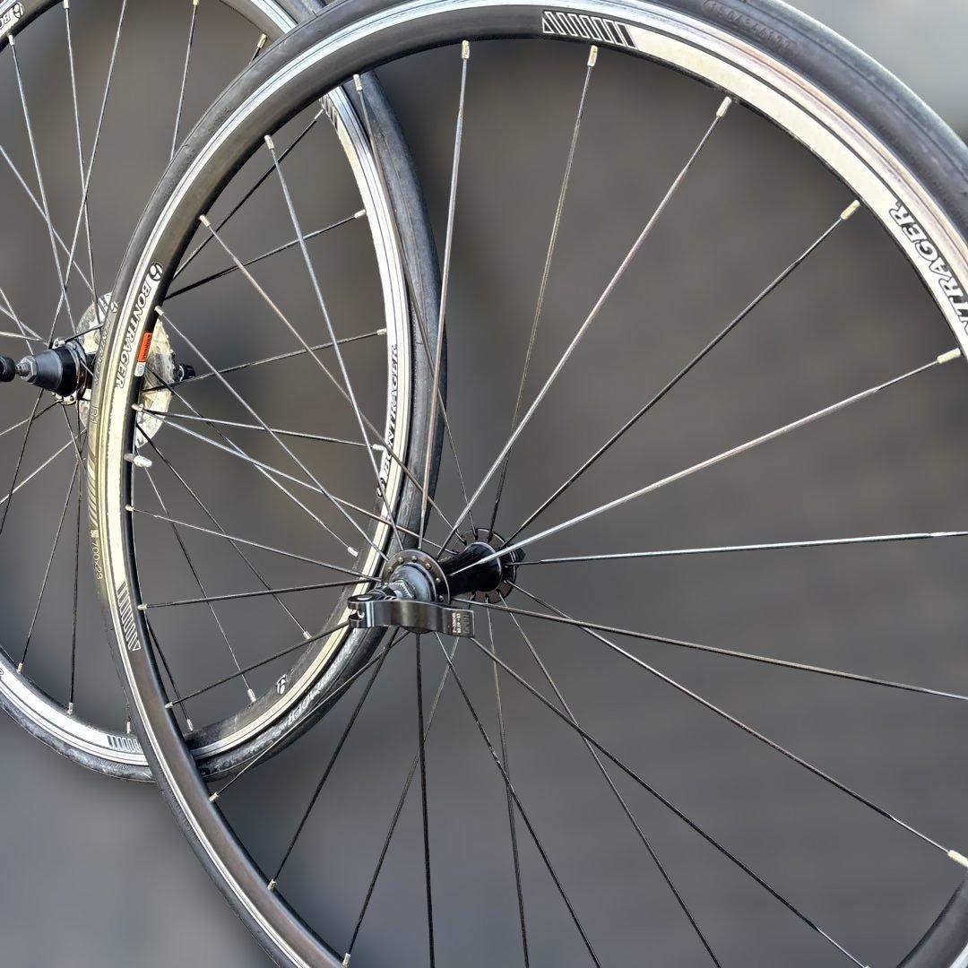 ボントレガー　700C 完組アルミホイール シマノ10速スプロケット付き