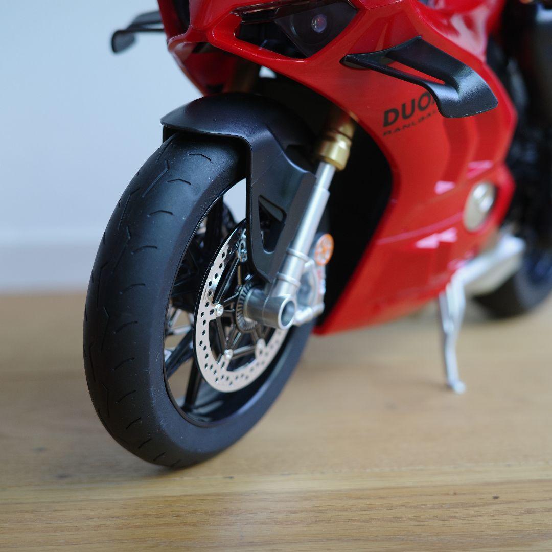 1/6 スケール バイク DUCATI風 V4S ＆ 女性フィギュア セット