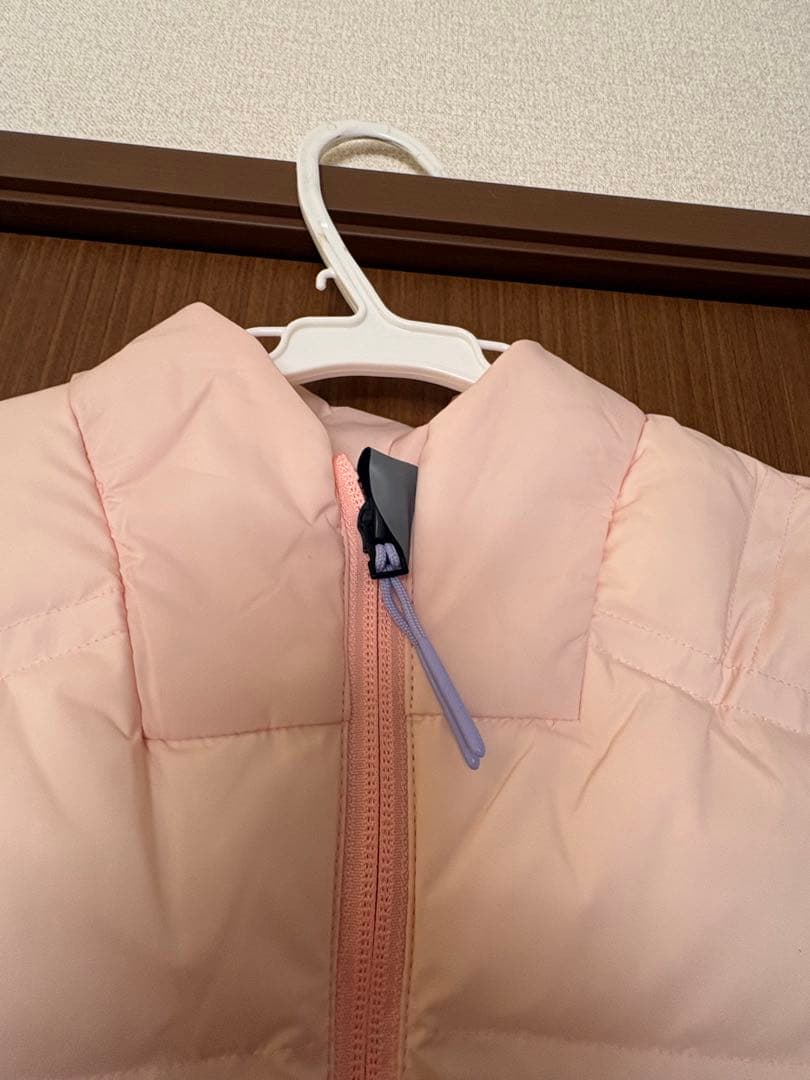 adidasゴルフ！ピンクのパファージャケット（レディース）