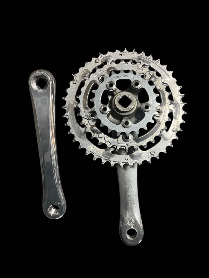 左右クランク　sugino CSSⅢ