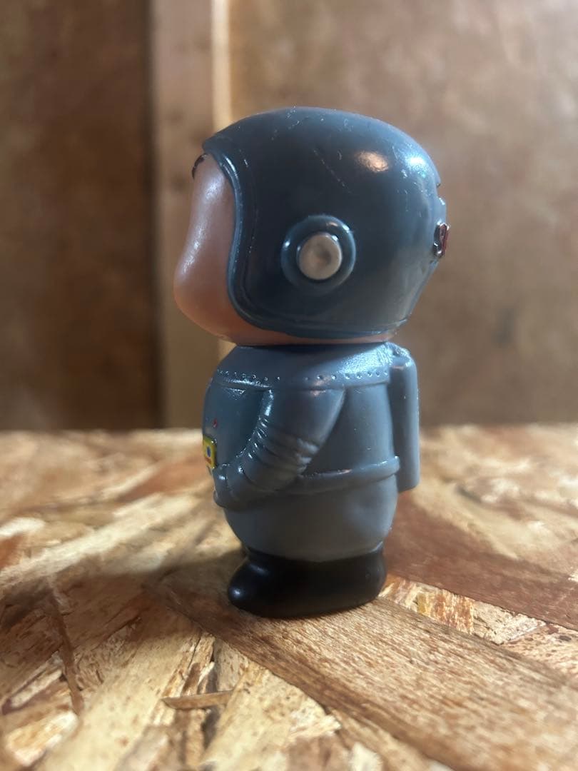 W/激レア　昭和レトロ　滋賀銀行　当時物　ソフビ　しがちゃん　貯金箱　宇宙服 ①