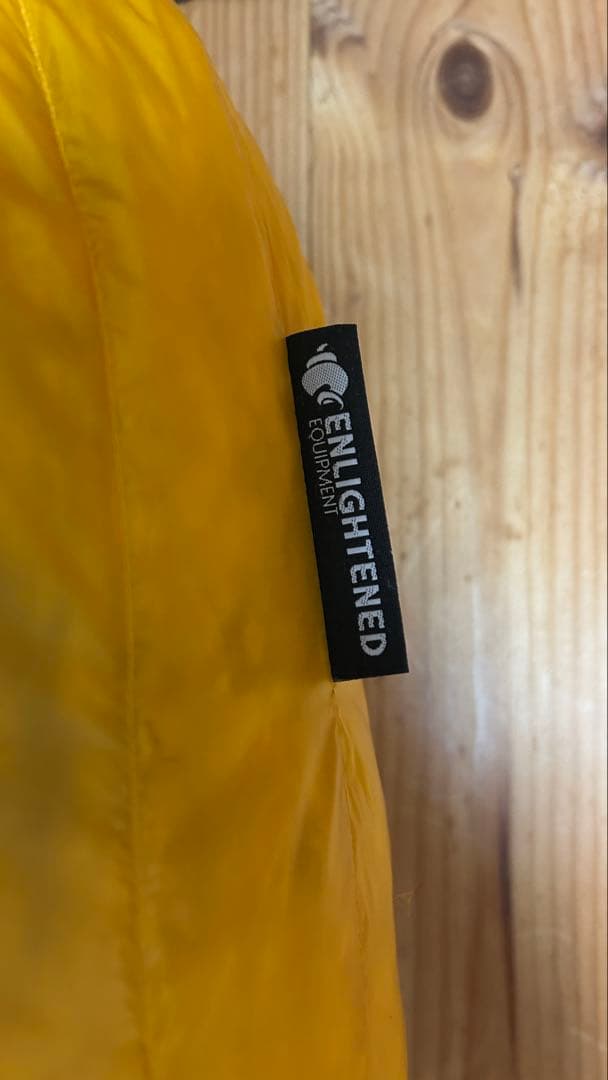 ENLIGHTENED EQUIPMENT スリーピングキルト950FP