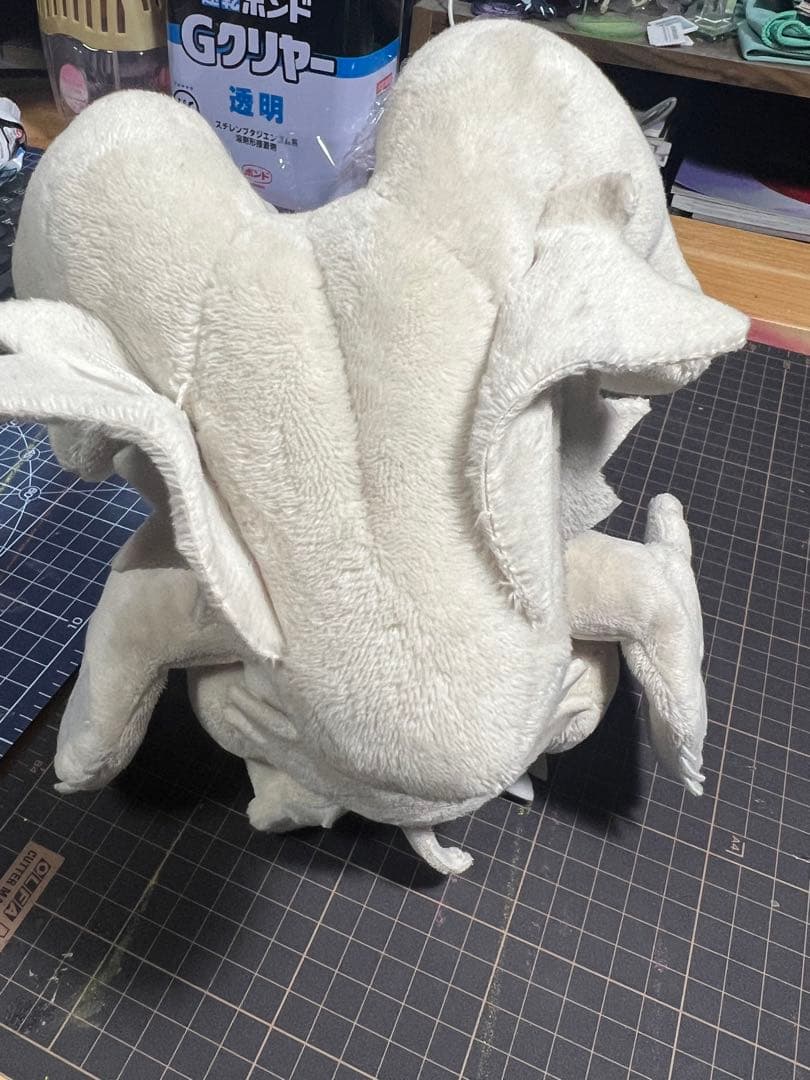 ポケモン　レシラムドール　2011年