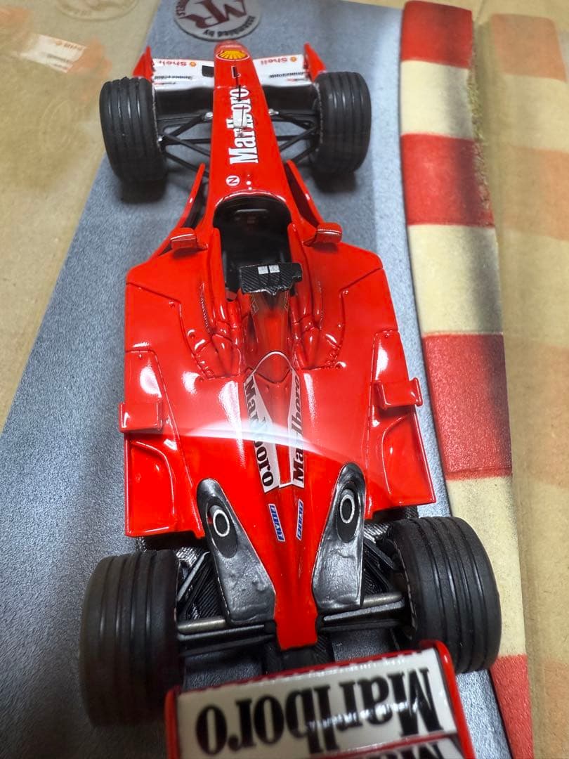 1/43 F1 MRコレクションフェラーリF2001