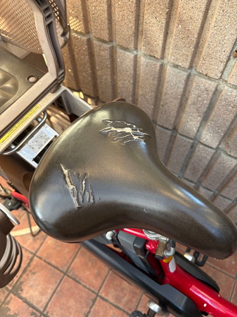 送料込　Yamaha Pas Natura　電動自転車　赤26インチ