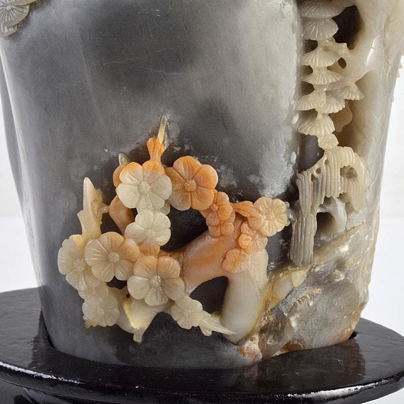 中国　玉石寿山石彫刻　鶴松刻　置物　唐木台付　V　R9120