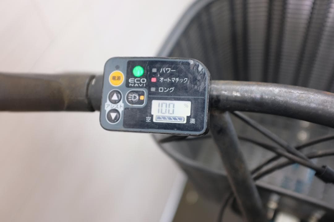 良品パナソニック 　26インチ　3段　8.9Ah（5点灯）充電器あり