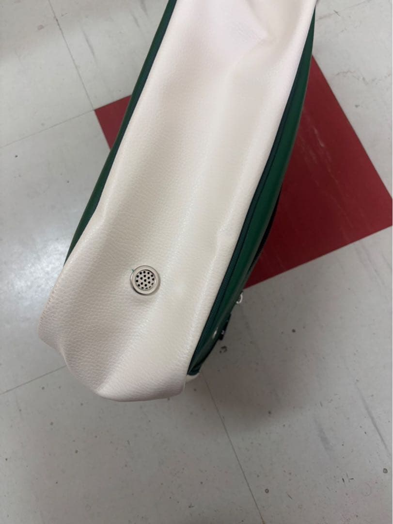 国美品　JONES ジョーンズ　緑白 シューズバッグ　一度使用のみ