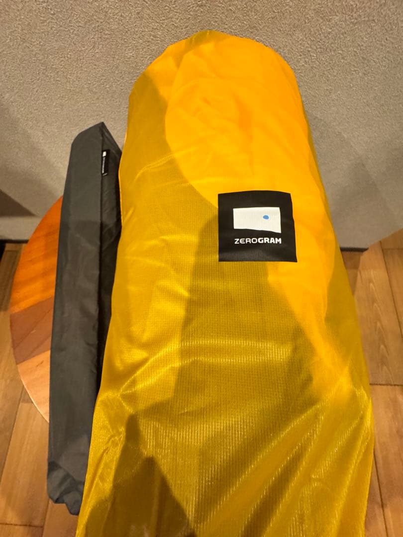 【美品】ゼログラム エルチャルテンゼロボーン1.5P イエロー　廃盤カラー