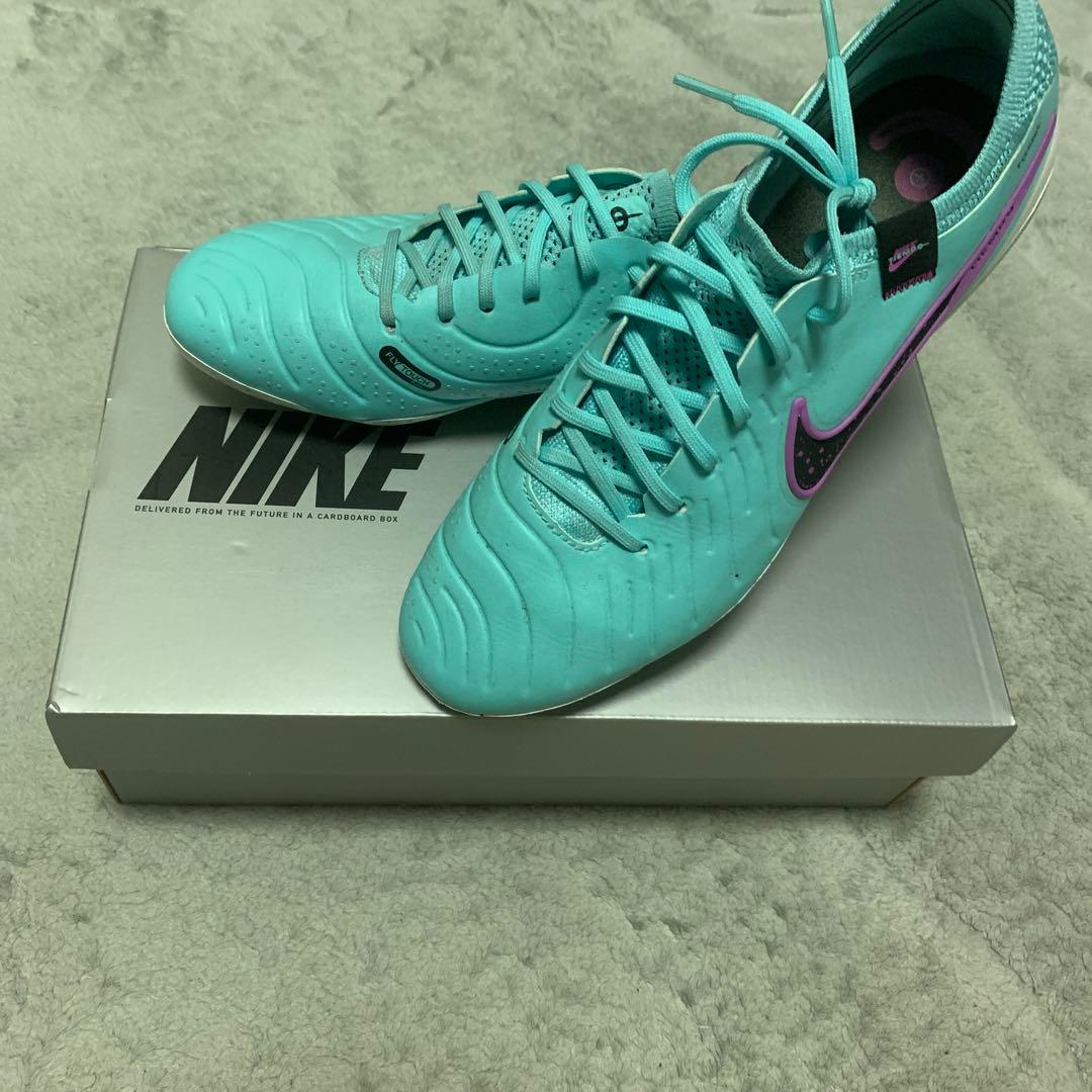 NIKE サッカー　ティエンポレジェンド10 エリート　AG