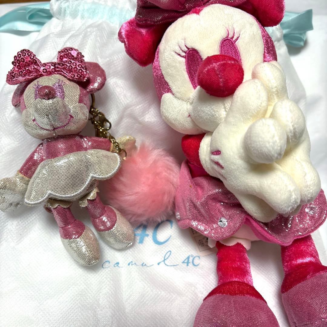 4°C×ディズニーコラボ　ミニーぬいぐるみセット