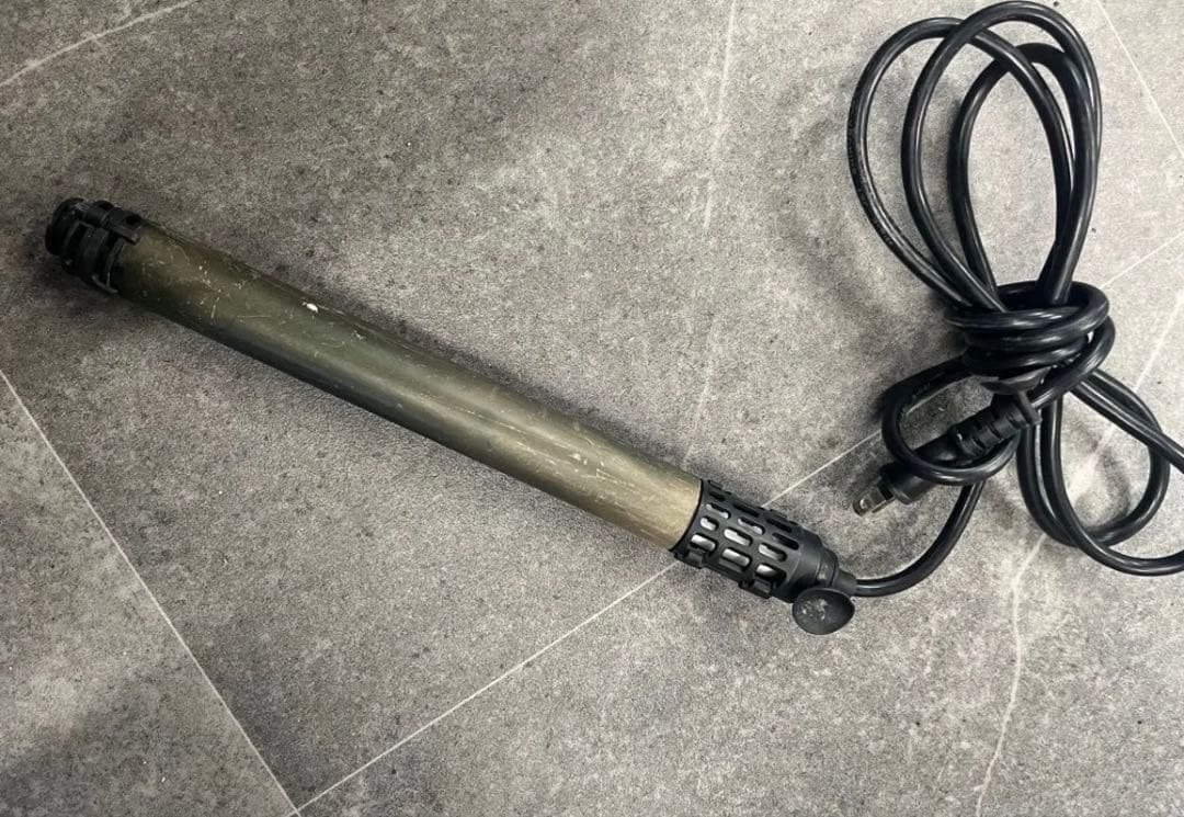 水槽用ヒーター　500W マルカン　2本