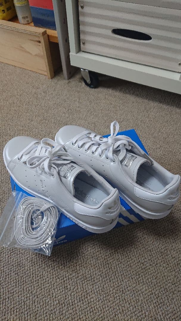 アディダススタンスミス