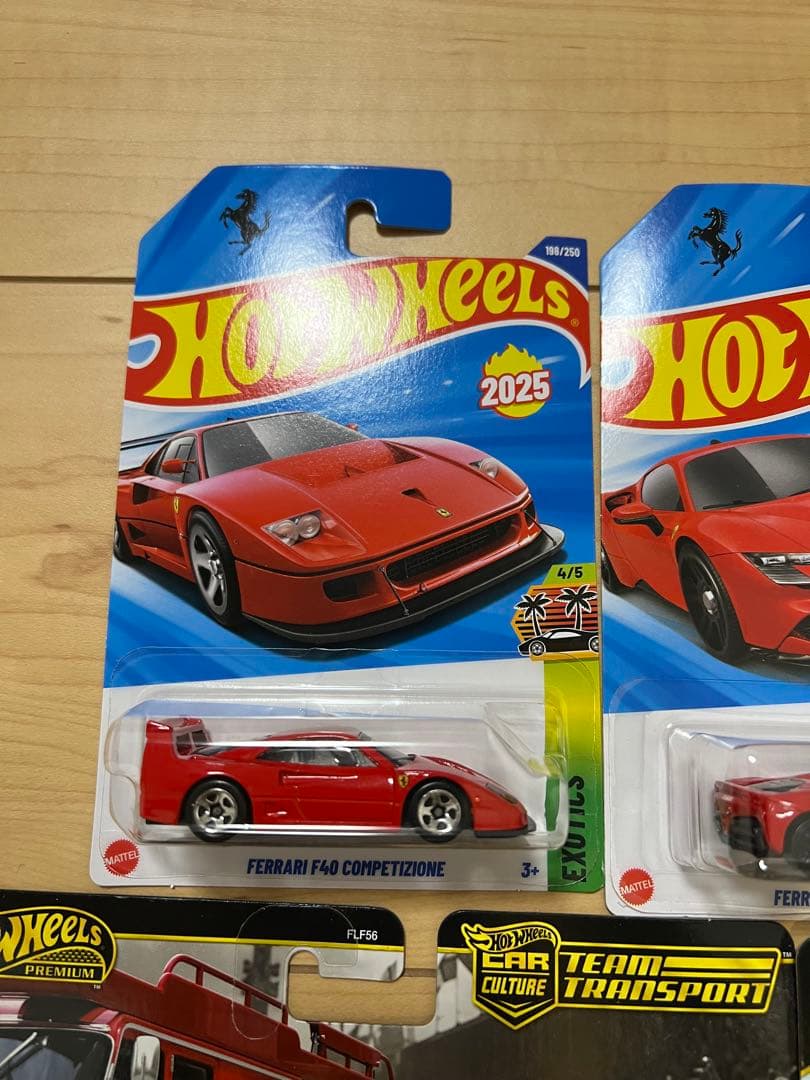 ホットウィール　チームトランスポート　フェラーリ　250GTO F40