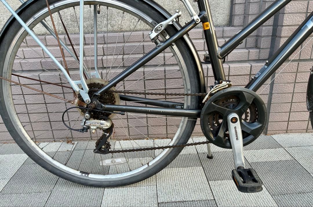 トレック　Trek Allant. クロスバイク　24段　東京