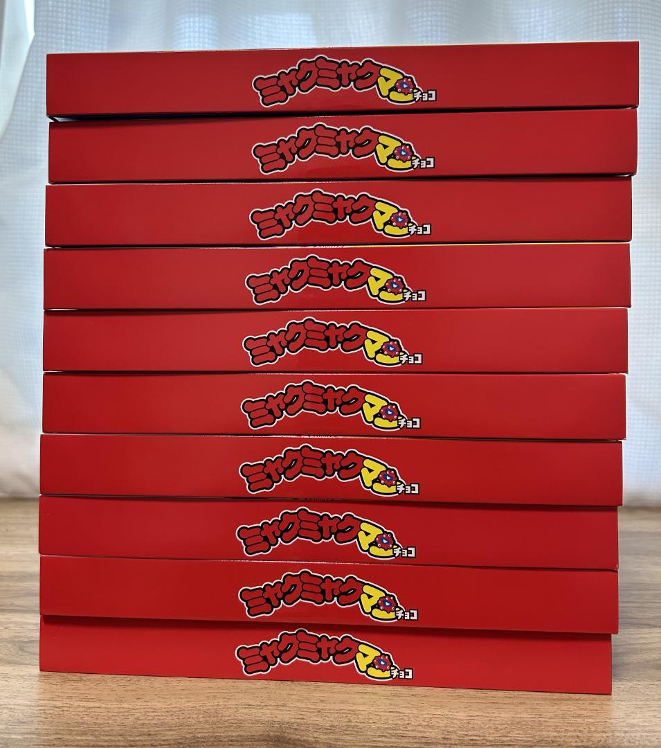 ミャクミャクマンチョコ　10箱　未開封