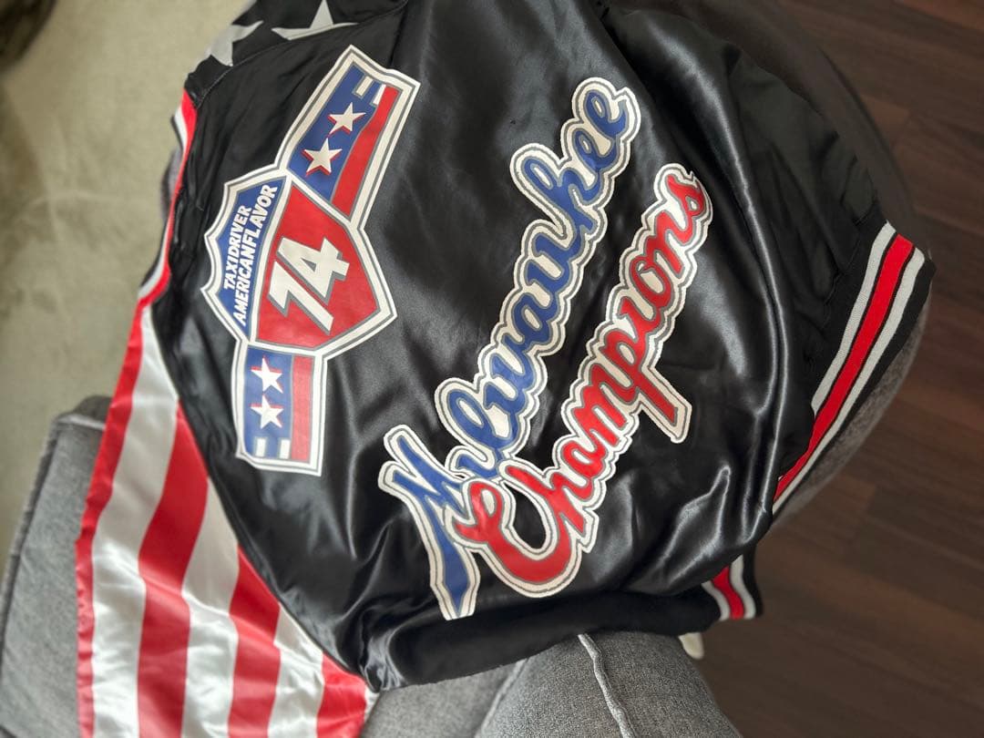 その他 TAXID Milwaukee Champion 74