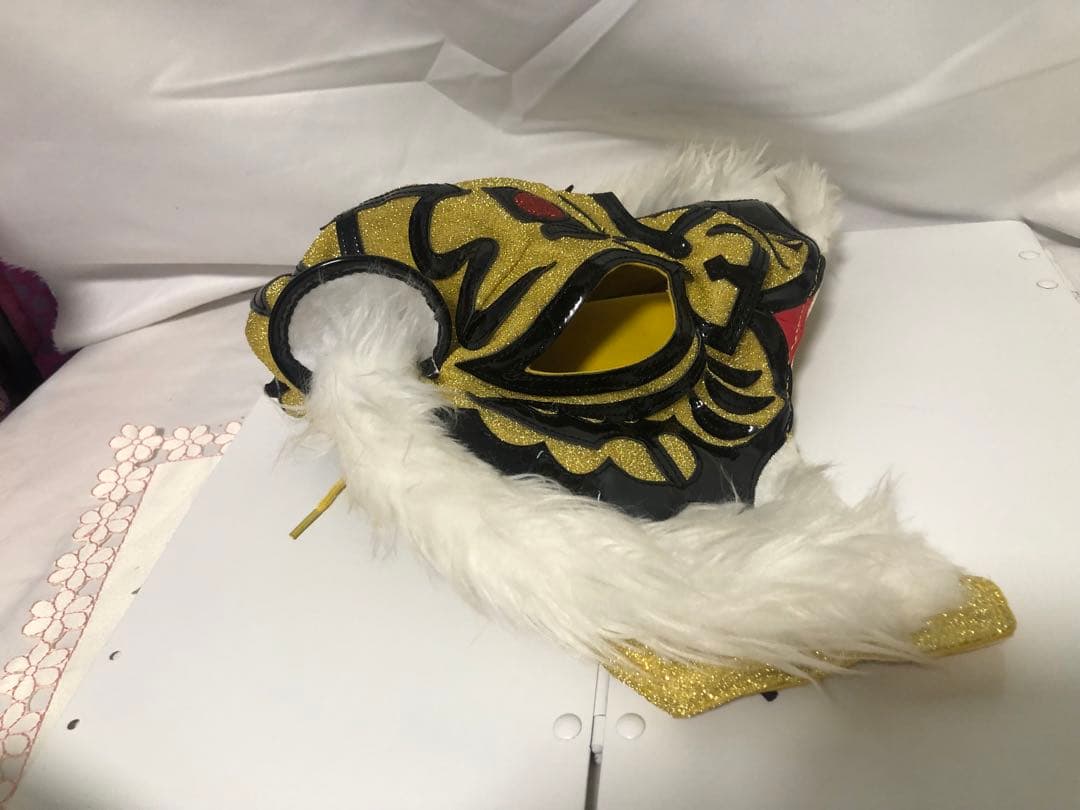 新日本プロレス　50周年記念くじ　初代タイガーマスク　レプリカマスク