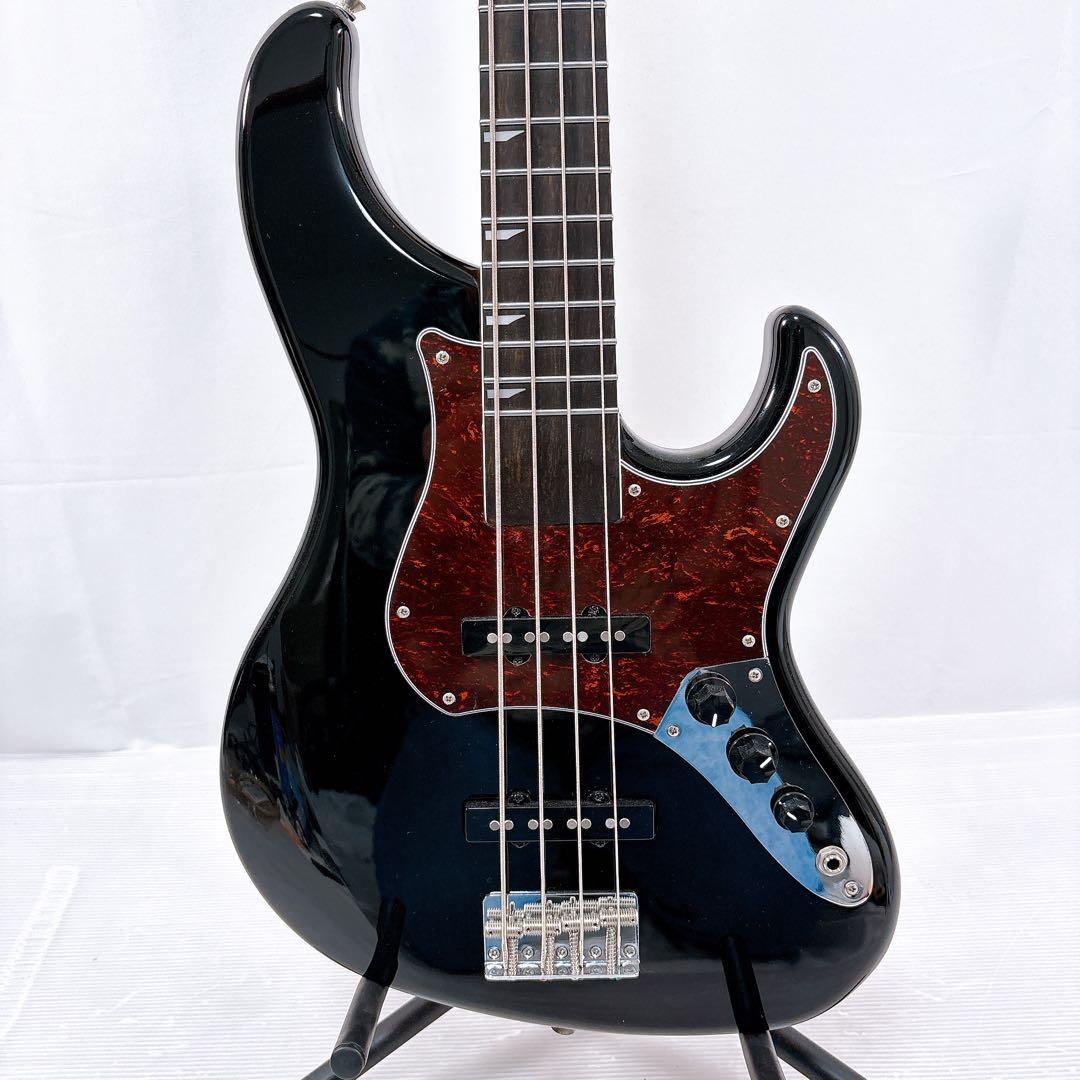 【ほぼ新品】Ryoga VAL-BASS エレキベース メーカー保証付き
