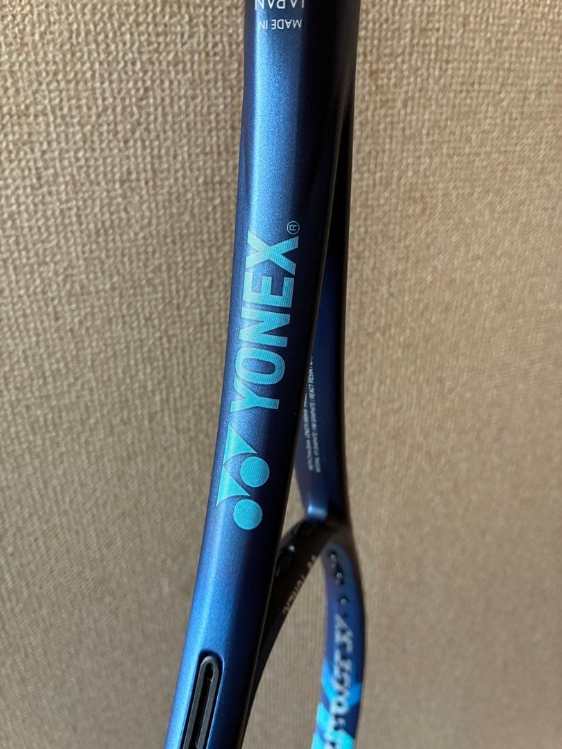 YONEX ボルトレイジ 5V VOLTRAGE 軟式ラケット 青　新品未使用