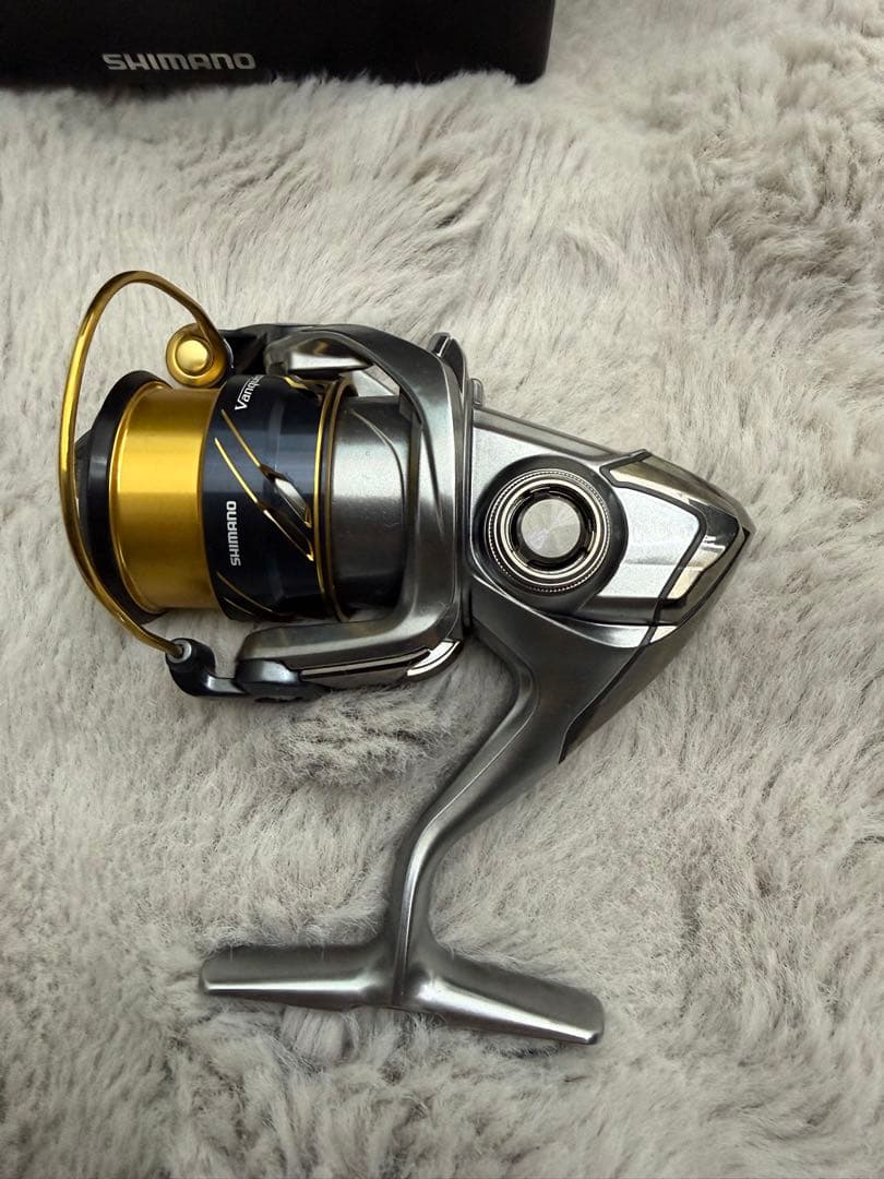 お*ち様 16 SHIMANO Vanquish 1000PGS スピニングリー