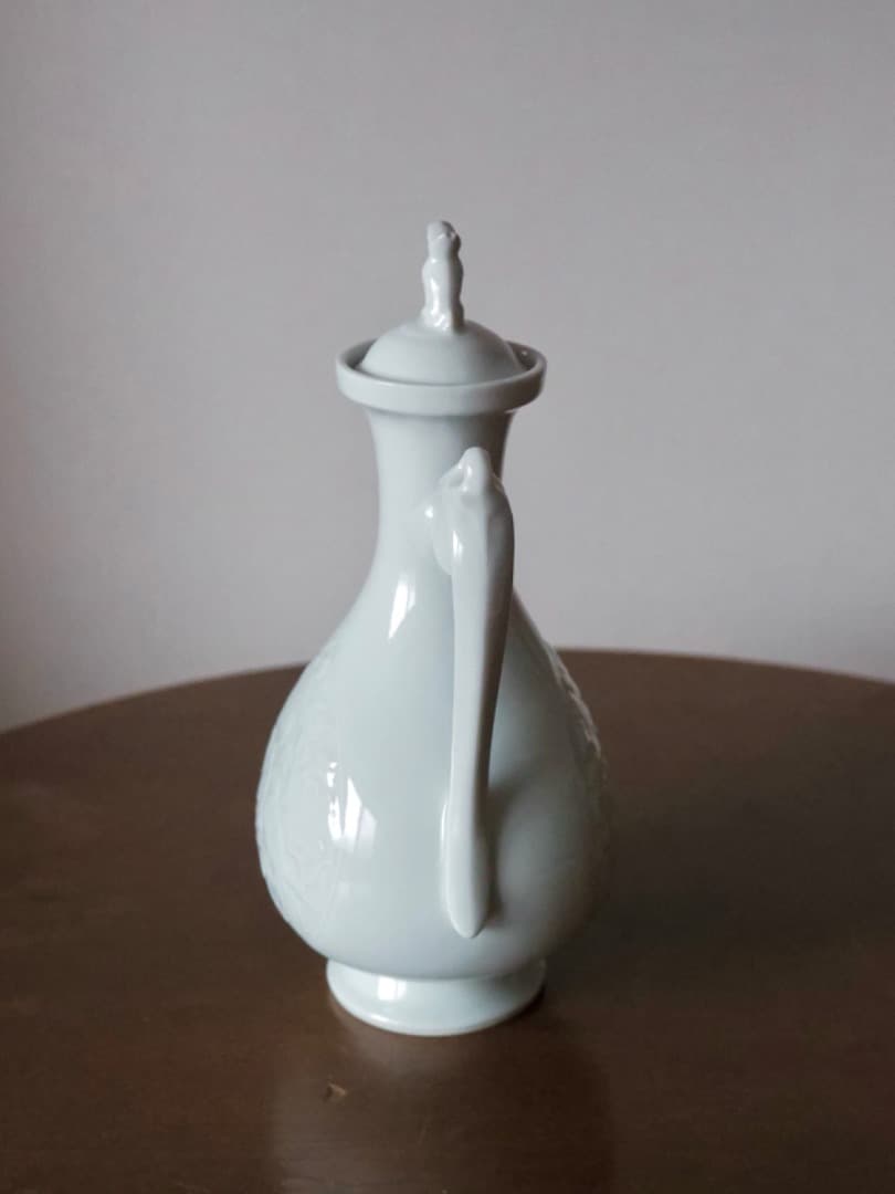 平安石亭　松本石亭　白磁彫花　仙盞瓶　水注　茶道具　現代工芸Q2351