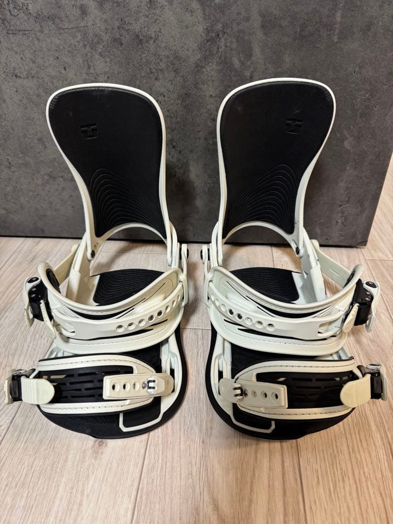 union ビンディング ホワイトsサイズ
