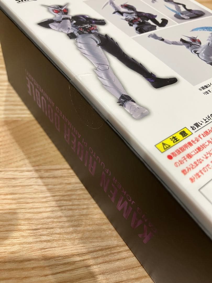 S.H.Figuarts（真骨彫製法）仮面ライダーW ファングジョーカー