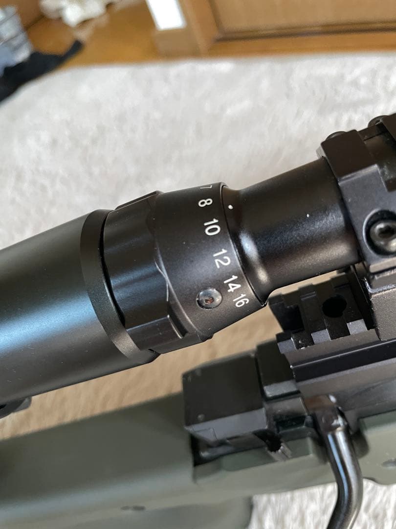 「シュン坊」東京マルイ l96 スコープ、バイポット付き