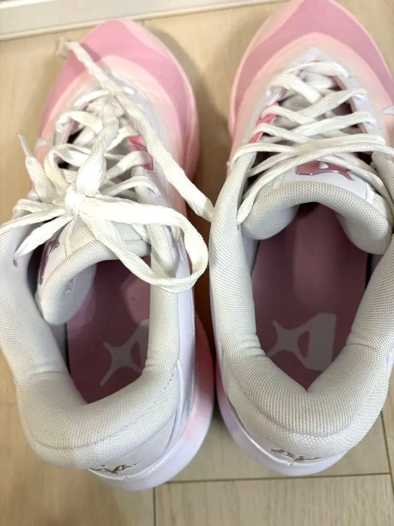 Nike エイジャ ウィルソン エーワン FZ8606-101 ピンク/ホワイト