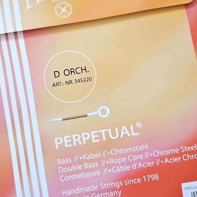 新品・未使用品【コントラバス弦】パーペチュアル　4弦セット