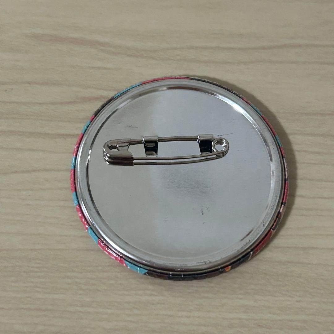 2/6まで 地縛少年花子くん　缶バッジ　アニメガ