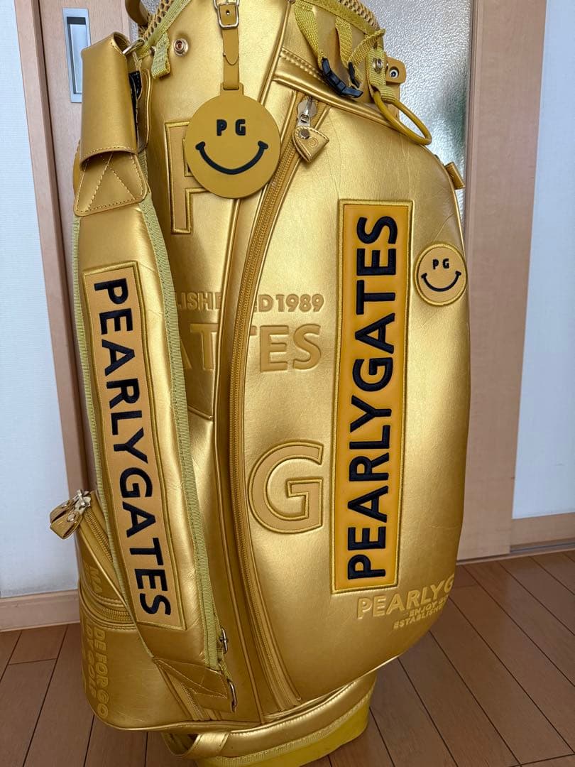 PEARLY GATES ゴールドキャディバッグ