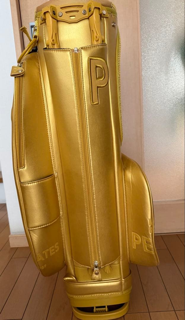PEARLY GATES ゴールドキャディバッグ