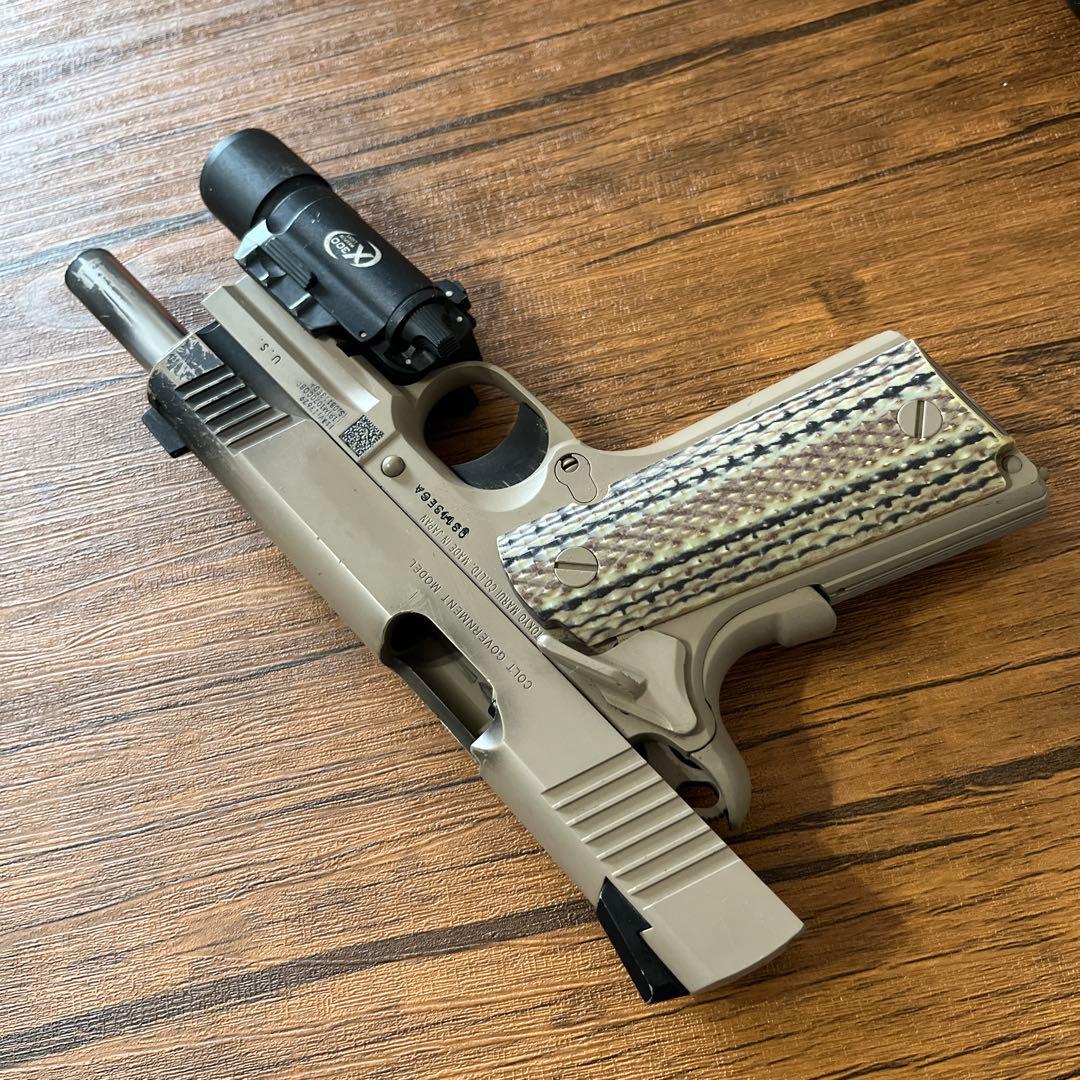 東京マルイ　M45A1 マガジン3本付き