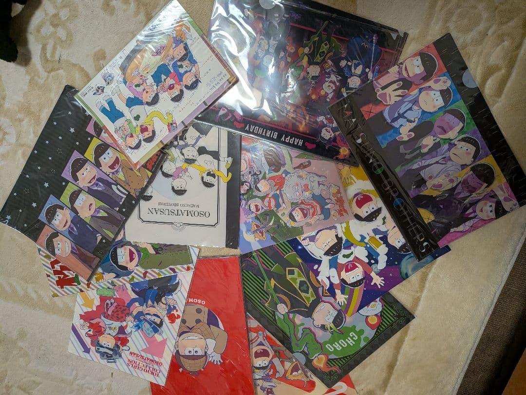 おそ松さん まとめ売り 大量 一松 カラ松 十四松 おそ松 トド松 チョロ松