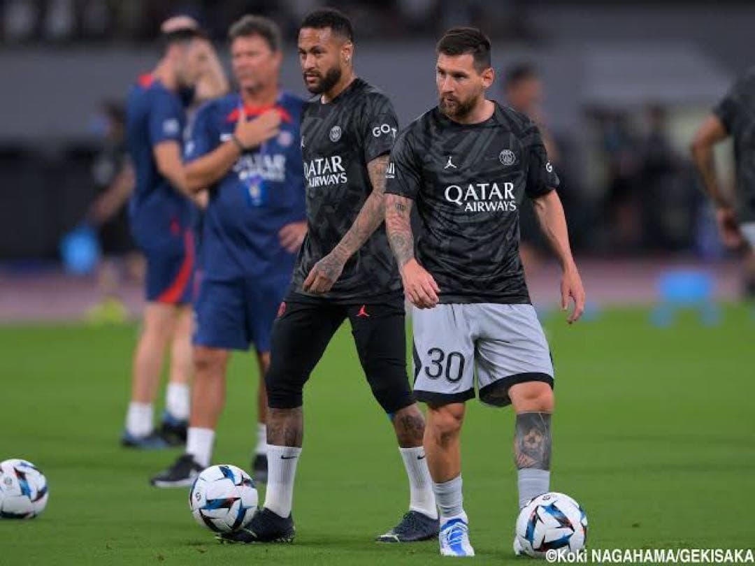 正規品　PSG　プレマッチトップ　Lサイズ　JAPANツアー2022年　希少