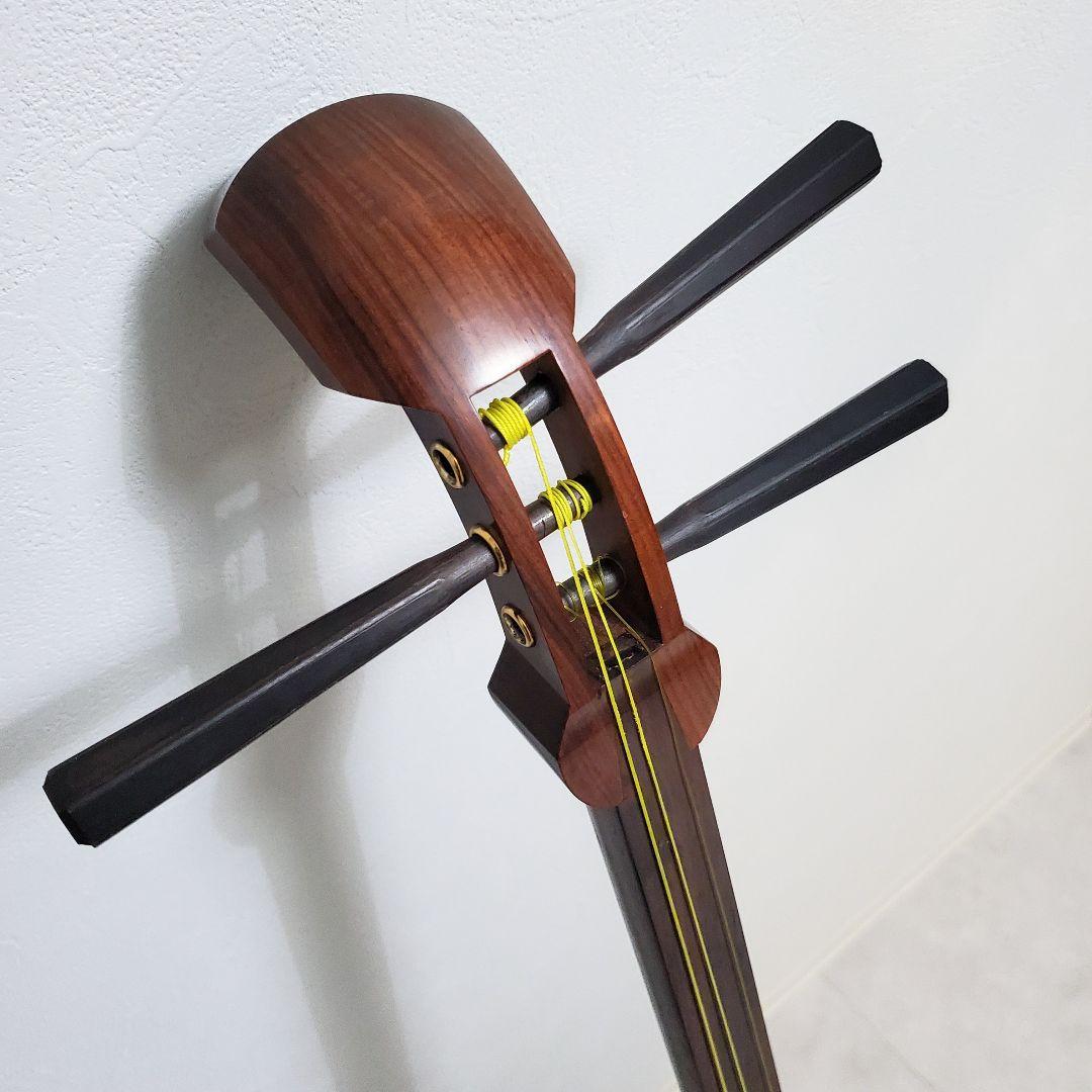 三味線 紅木 中棹 丸打胴 ハードケース 民謡 地唄