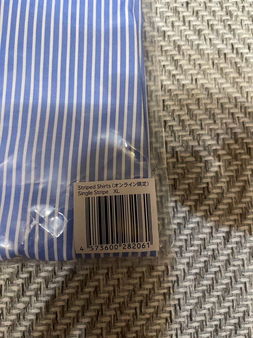 ずとまよ。名巧は愚なるが如し　ブルーストライプシャツ　XL