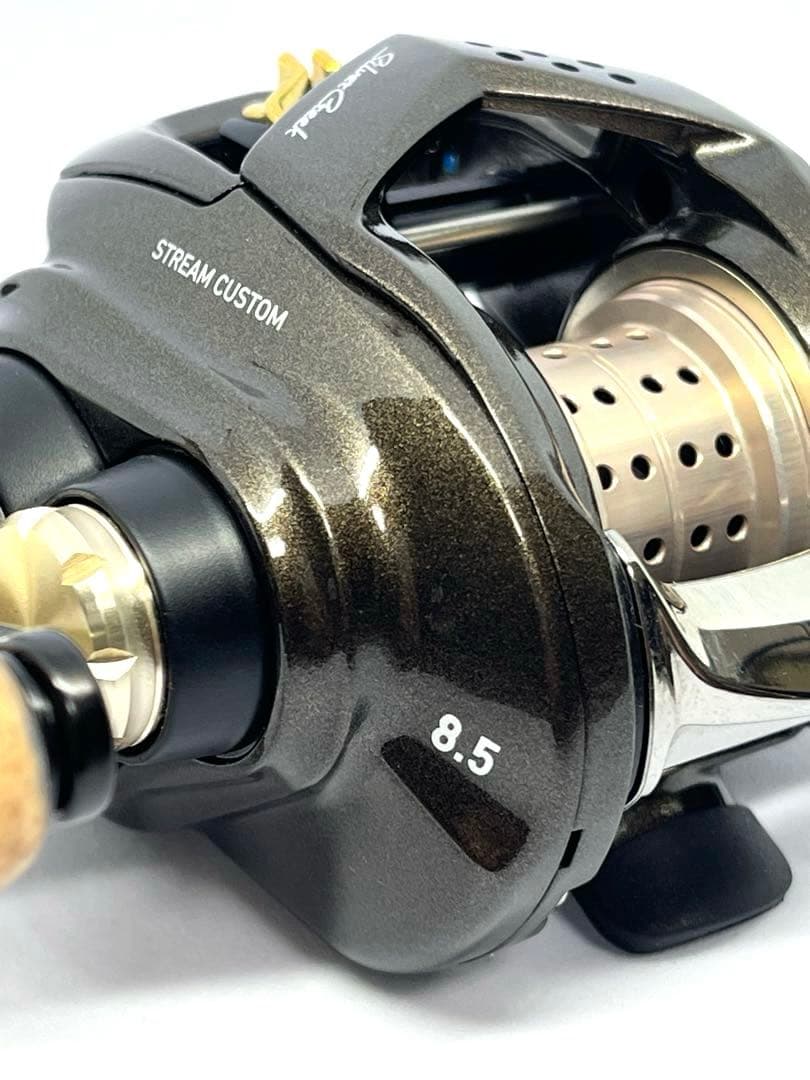 ダイワ シルバークリーク TWエアストリームカスタム 8.5 LEFT 淡水専用