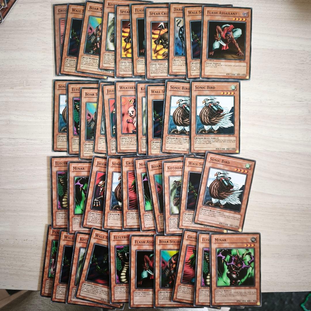 ​【希少・旧アジア版】遊戯王カード 大量セット まとめ売り（全274枚）