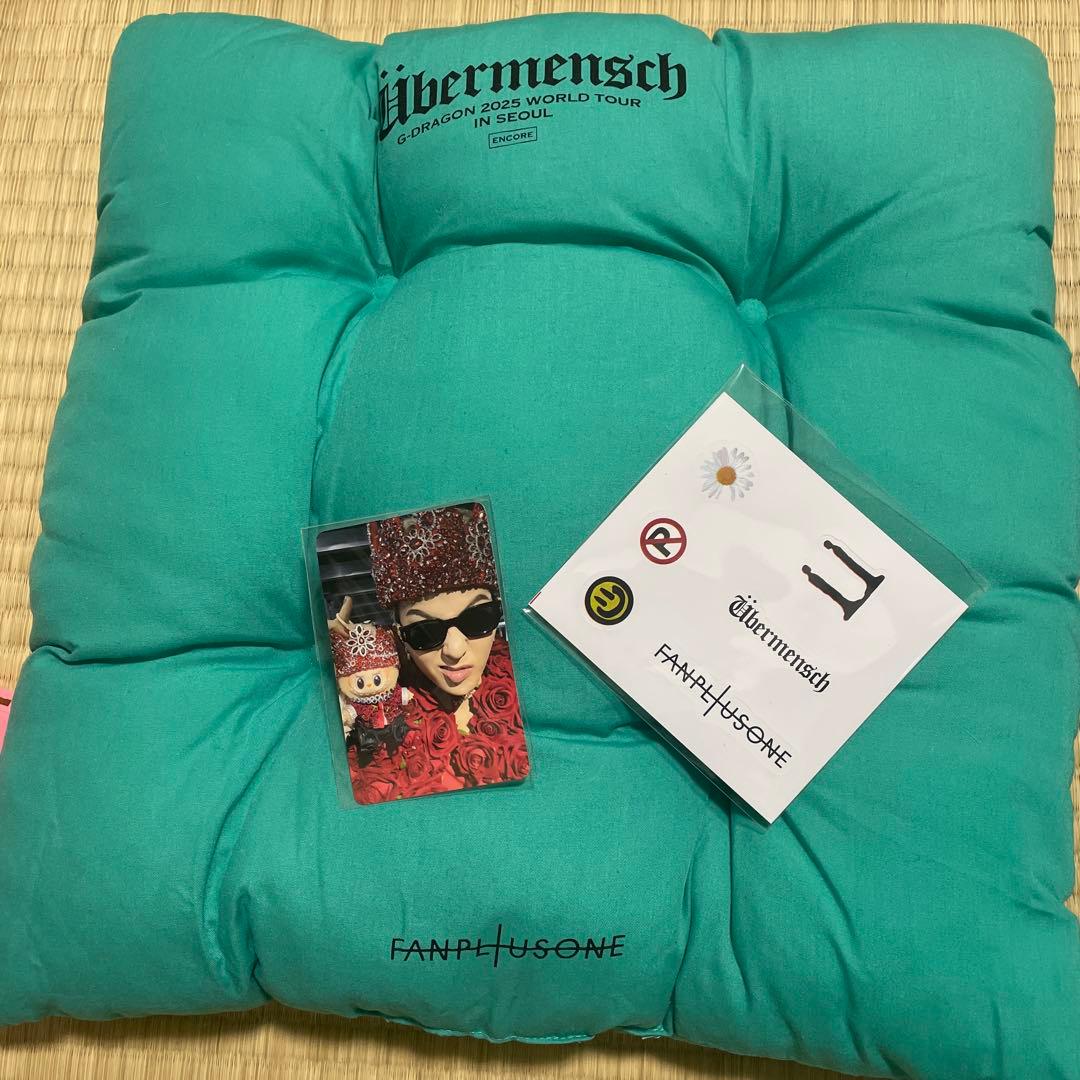 G-DRAGON ÜBERMENSCH SEOUL ENCORE特典グッズ