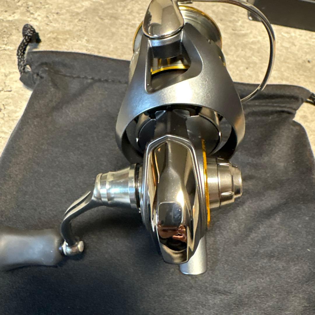 Daiwa AIRITY LT2000S-H スピニングリール