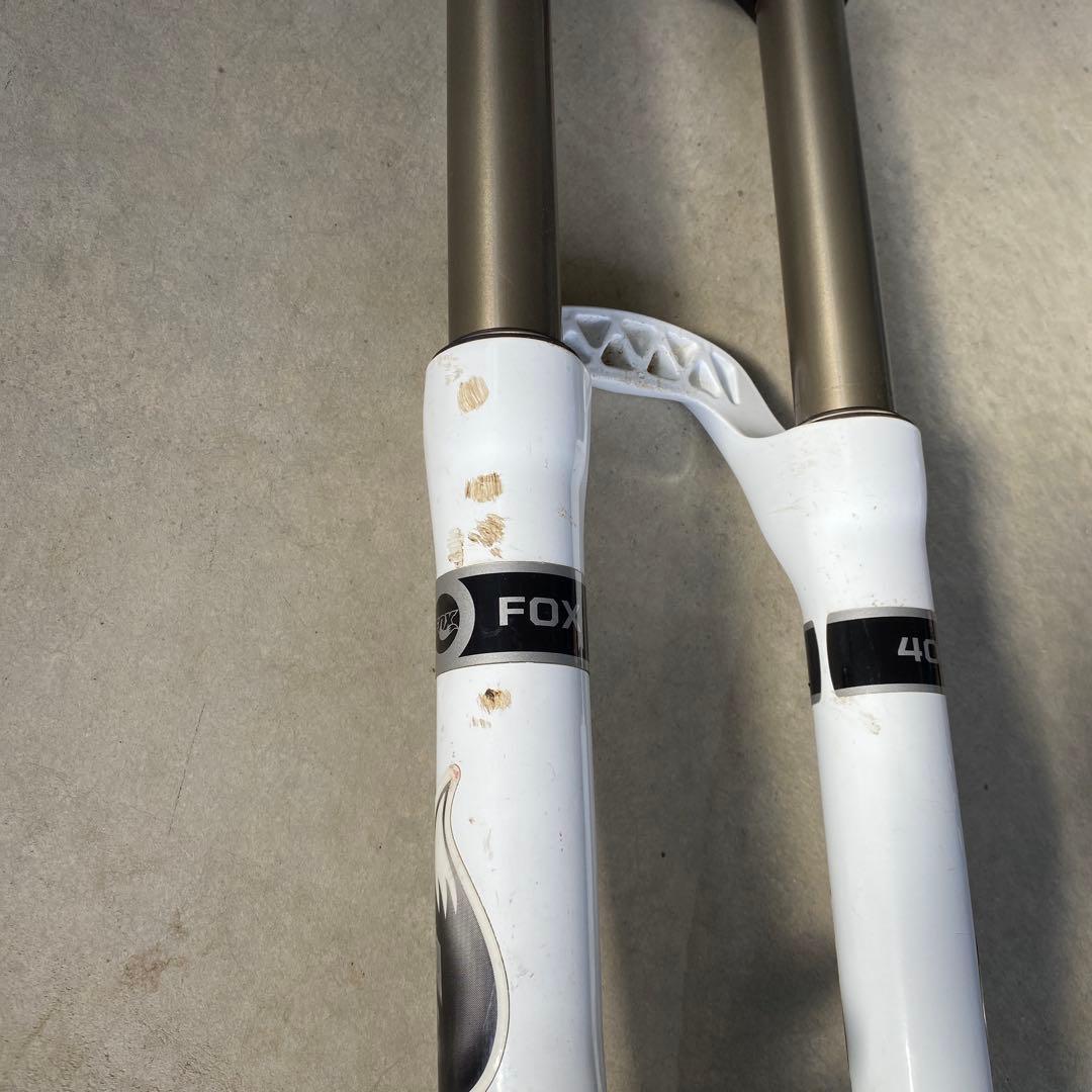 FOX 40 RC2 フロントフォーク