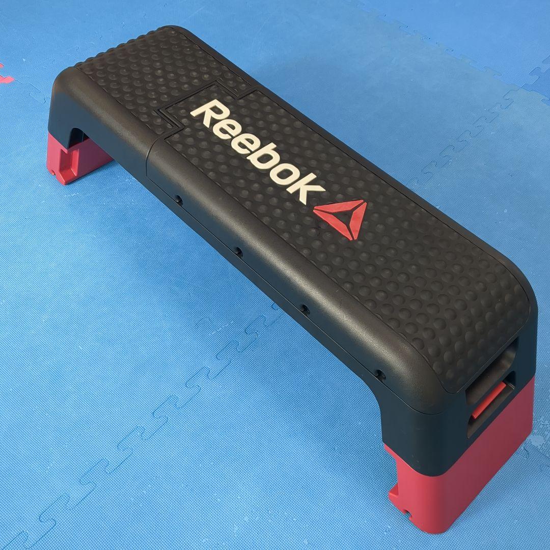 Reebok トレーニングステップ 黒/赤