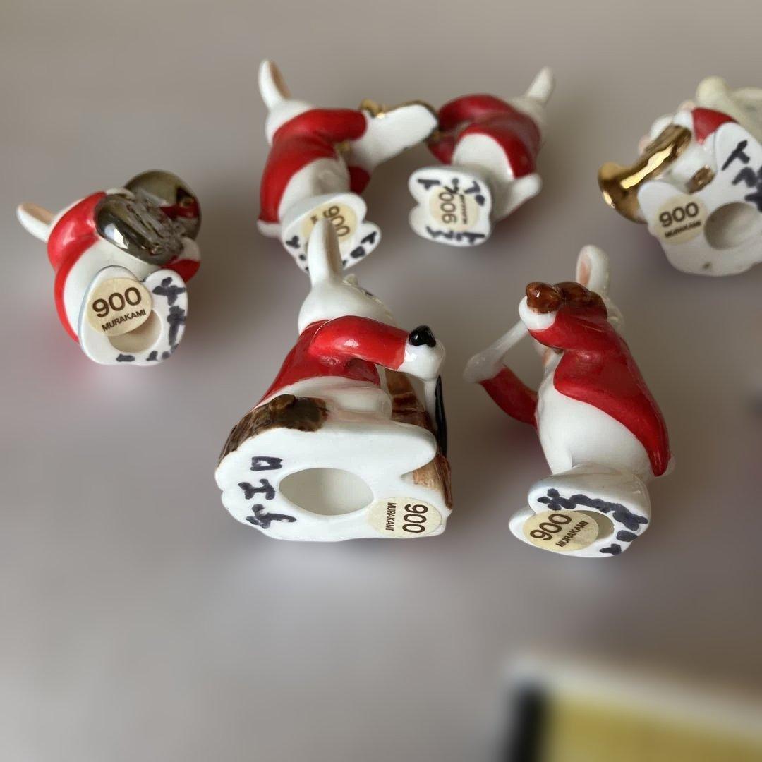 ウサギのオーケストラ　音楽を演奏するウサギの置物　アンティーク