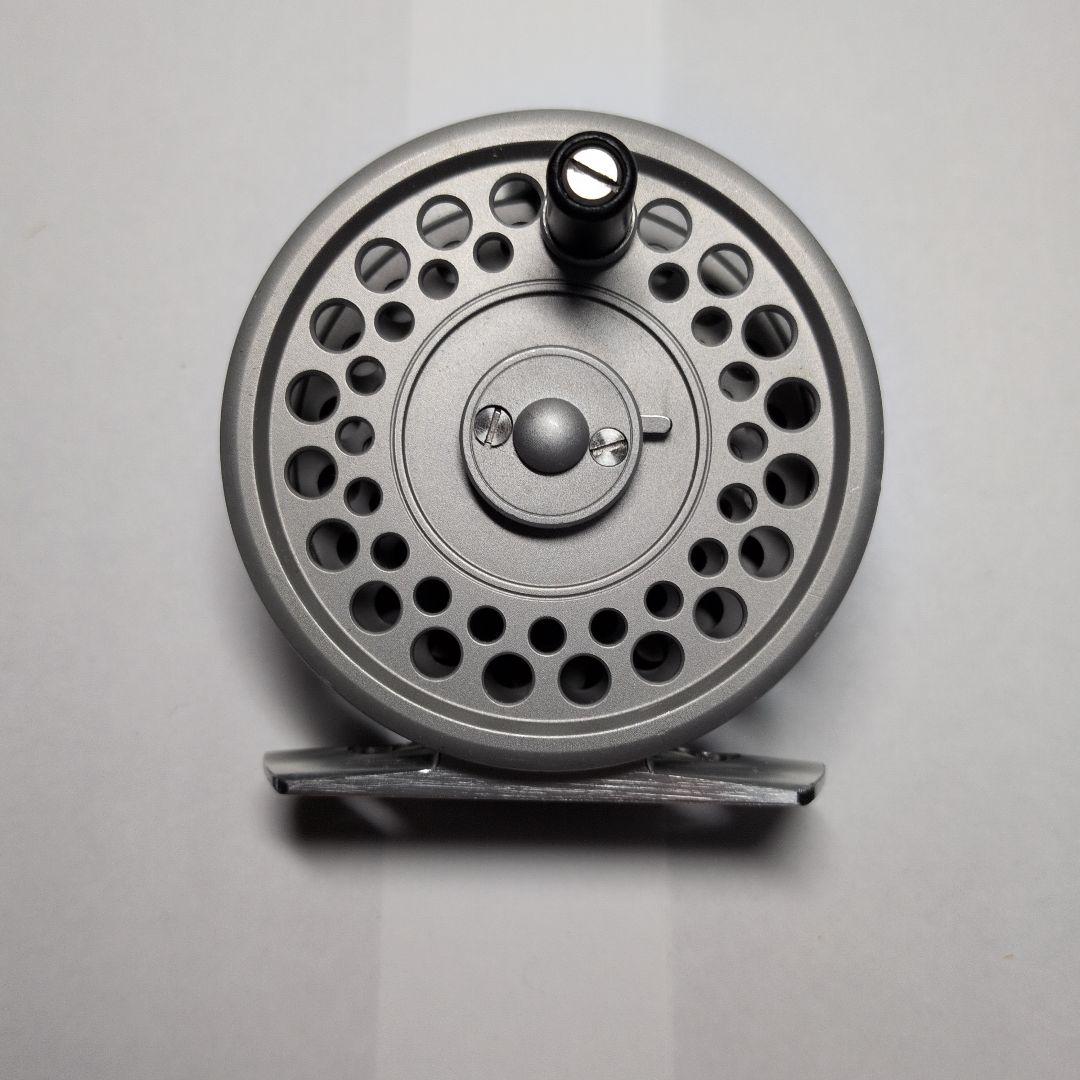 フライリール ティムコ　Oracle　Midge　2 5/8\